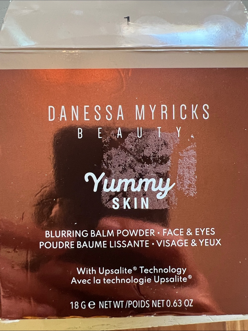 Danessa Myricks Beauty Yummy Skin Blurring Balm Powder